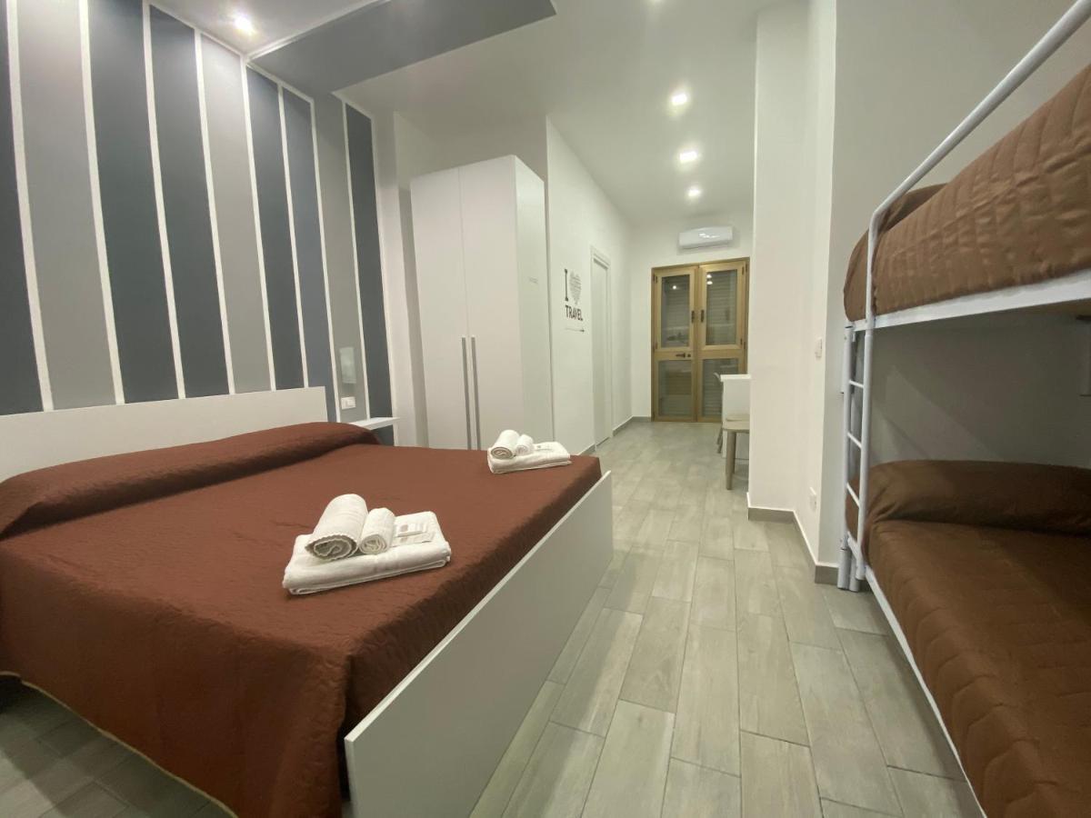 In Centro Rooms Vicino Cefalu Self-Chek-In Campofelice Di Roccella Dış mekan fotoğraf