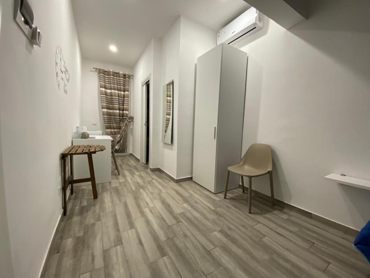 In Centro Rooms Vicino Cefalu Self-Chek-In Campofelice Di Roccella Dış mekan fotoğraf