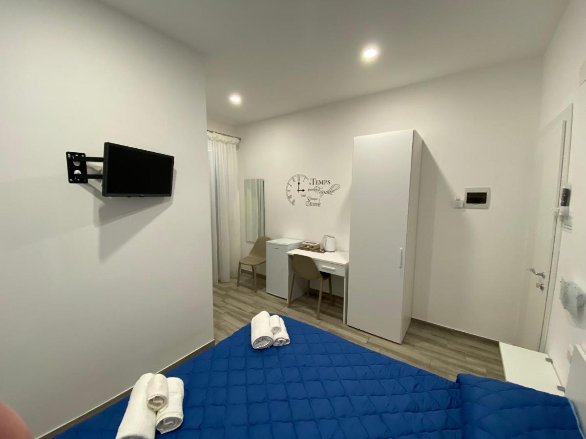 In Centro Rooms Vicino Cefalu Self-Chek-In Campofelice Di Roccella Dış mekan fotoğraf