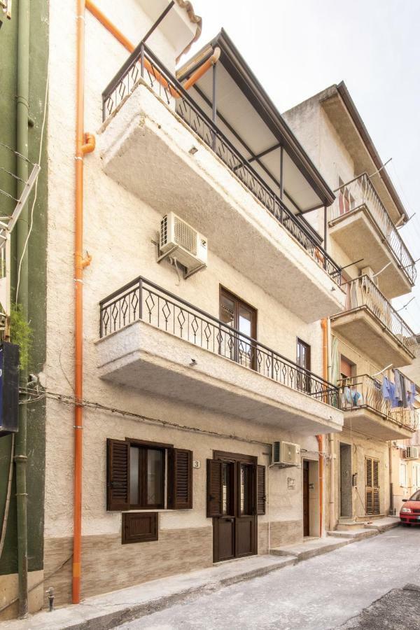 In Centro Rooms Vicino Cefalu Self-Chek-In Campofelice Di Roccella Dış mekan fotoğraf
