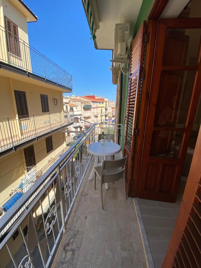 In Centro Rooms Vicino Cefalu Self-Chek-In Campofelice Di Roccella Dış mekan fotoğraf