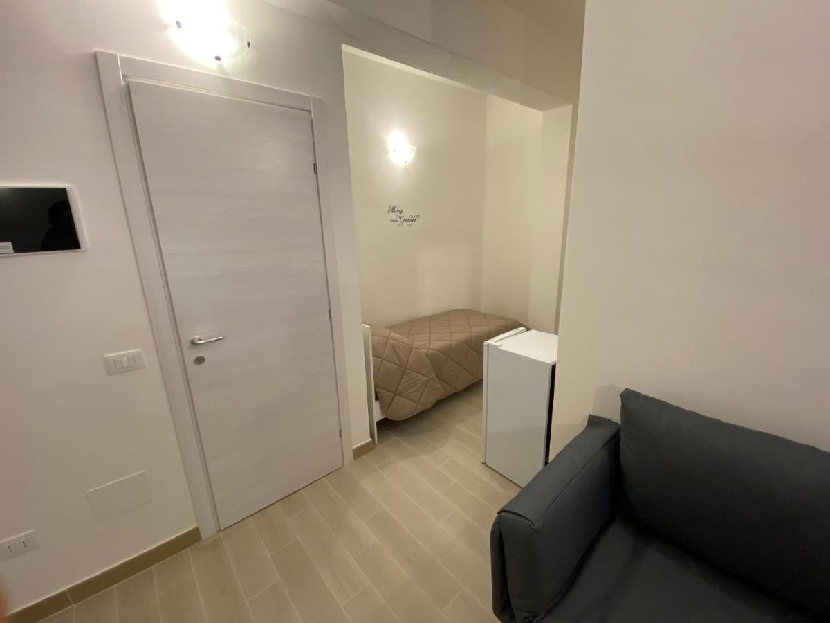In Centro Rooms Vicino Cefalu Self-Chek-In Campofelice Di Roccella Dış mekan fotoğraf